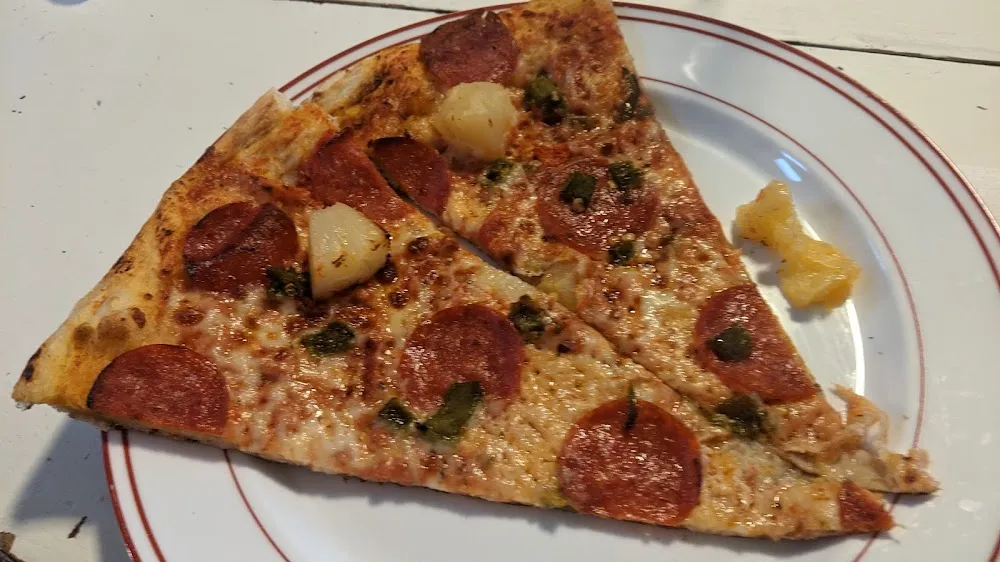 Pepperoni Pineapple and Green Peppers